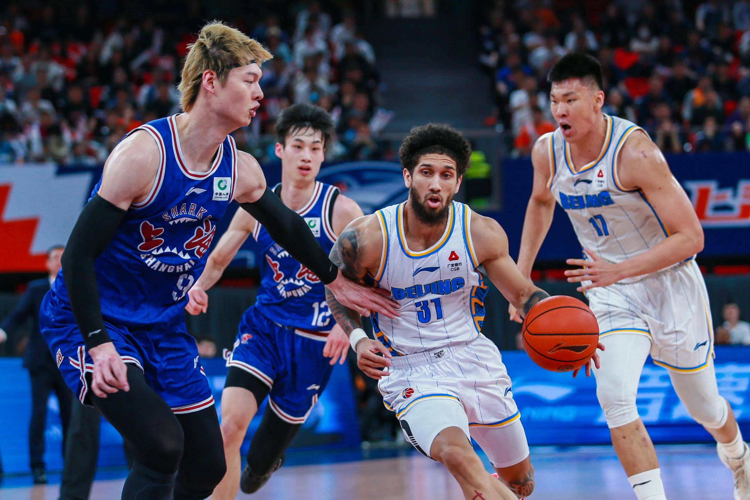 jinnianhui-NBA总决赛倒计时；深圳男篮今晨迎来里程碑；细节引发关注；悬念犹存；阵容厚度经受考验的简单介绍